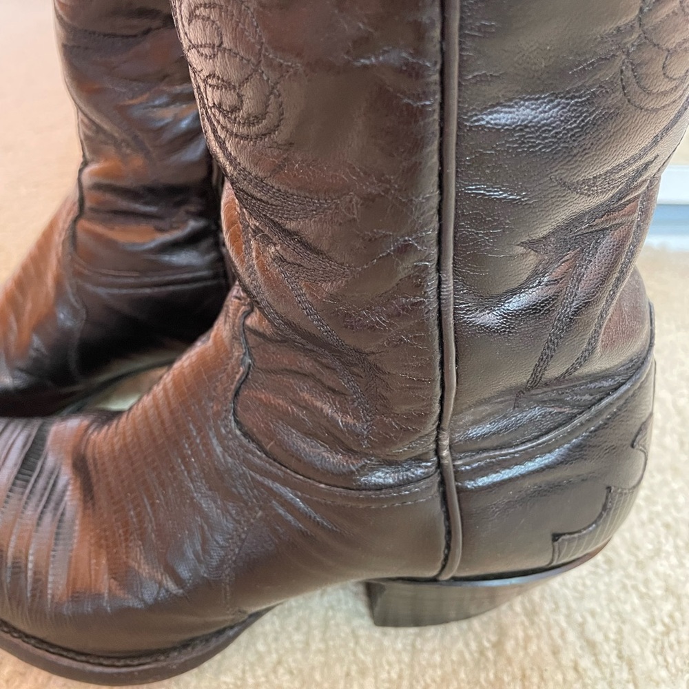 Tony Lama’s Lizard cowboy boots. Size 6 1/2. Black - Picture 9 of 9